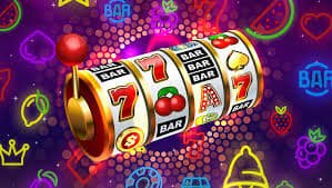 Bertwa အွန်လိုင်း ကတ်ဂိမ်းများ — Live Baccarat နှင့် Card Games ကစားနေသောမြင်ကွင်း